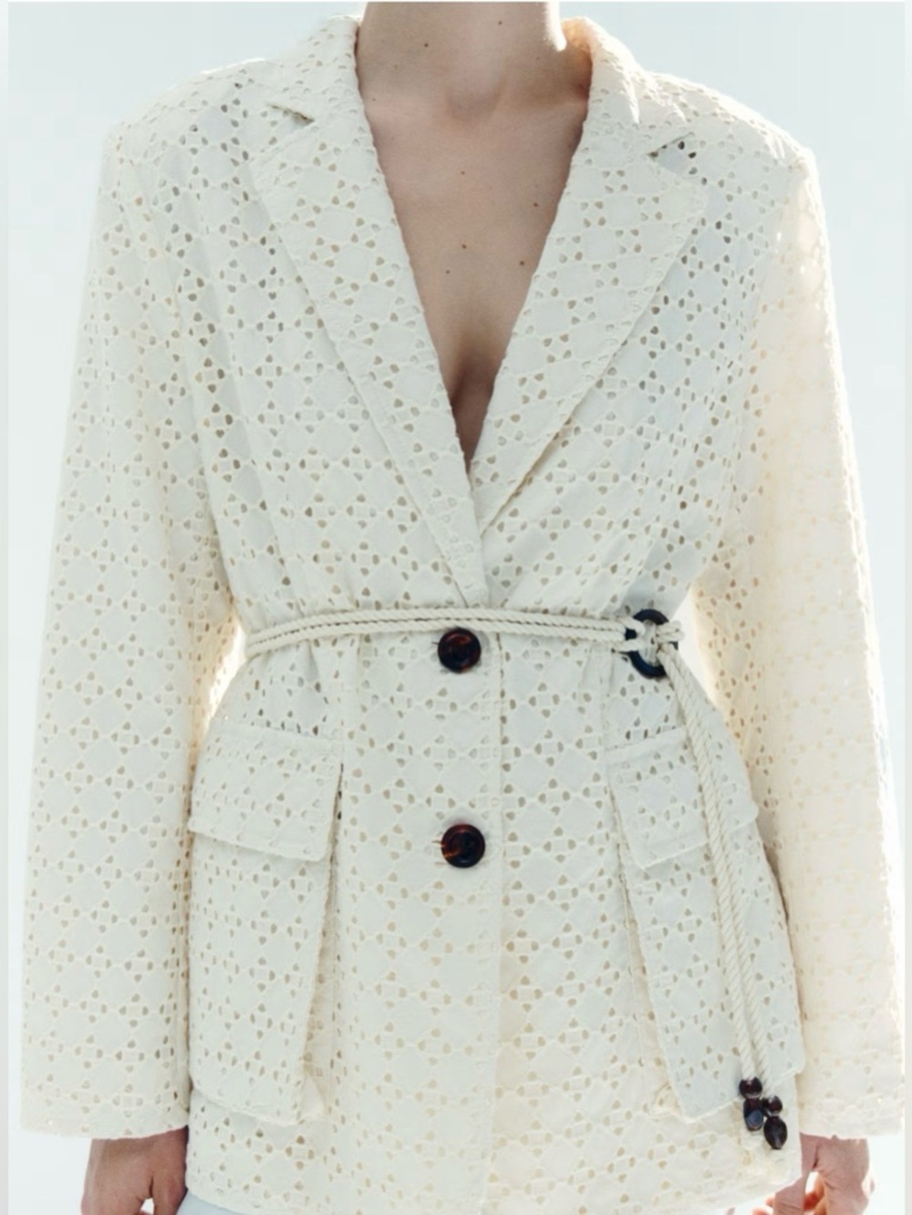 NWT H&M Eyelet-Embroidered Cotton Blazer with Twisted Tie Belt (Light Beige) L